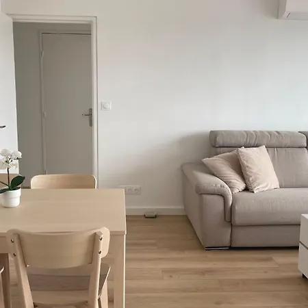 Sur Les Hauteurs De Belleville 19 Paris